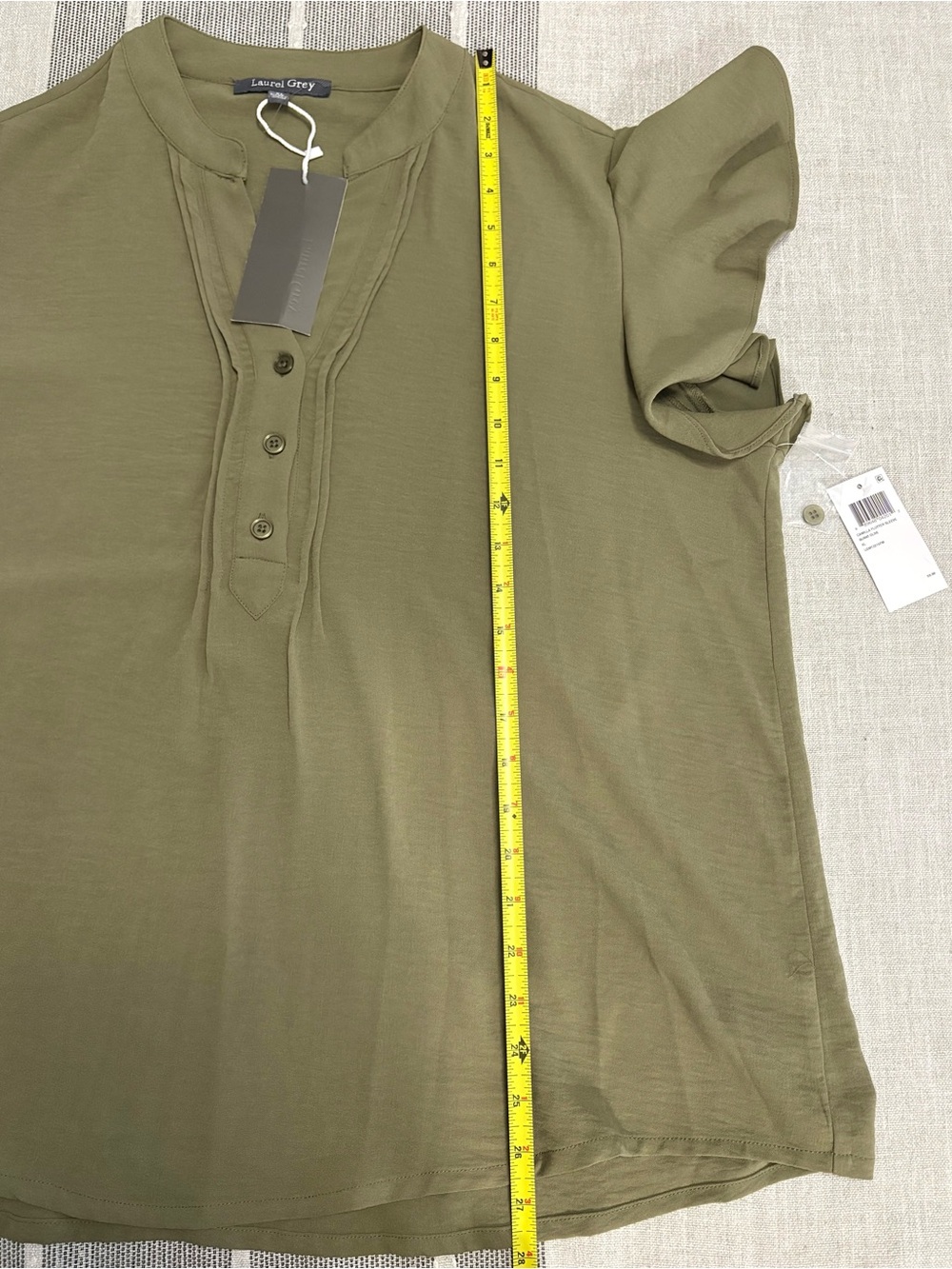 Olive Ruffle Sleeve Button-Front Blouse - Picture 6 of 7